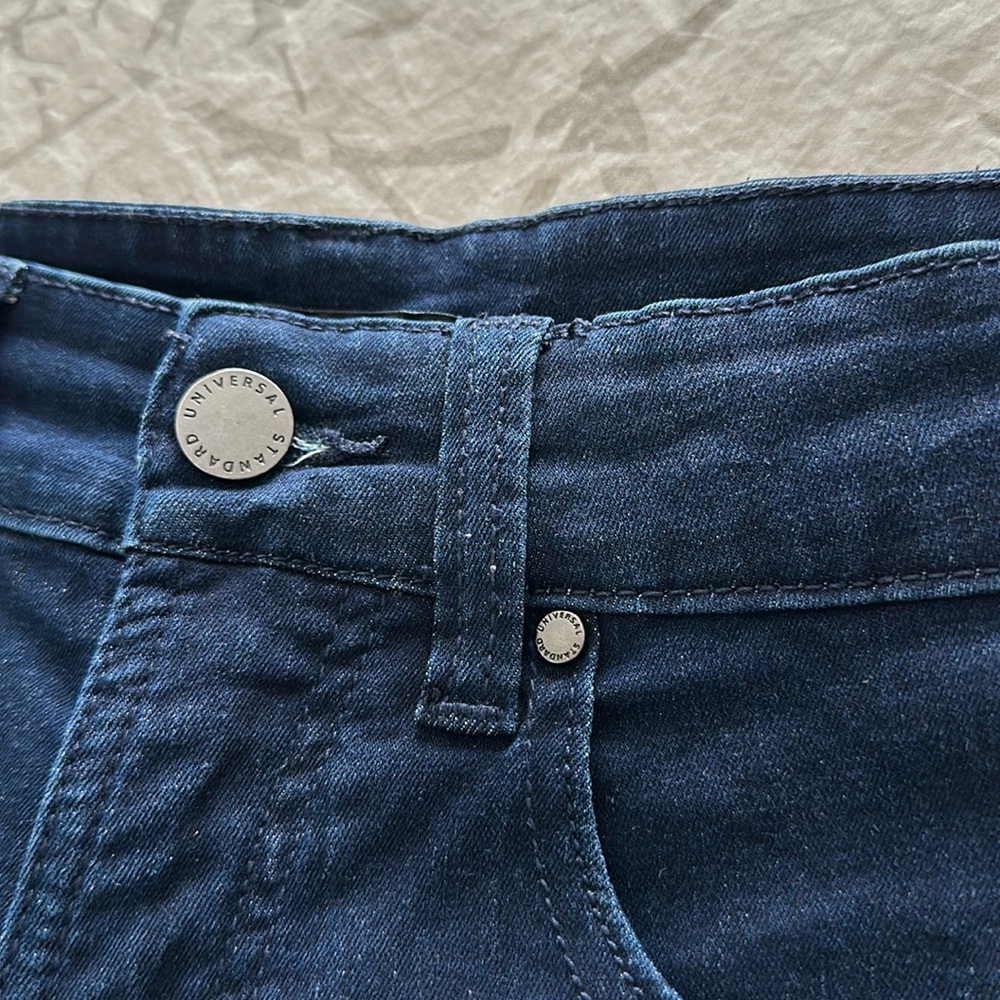 Universal Standard Lightweight Bae Boyfriend Crop… - image 3